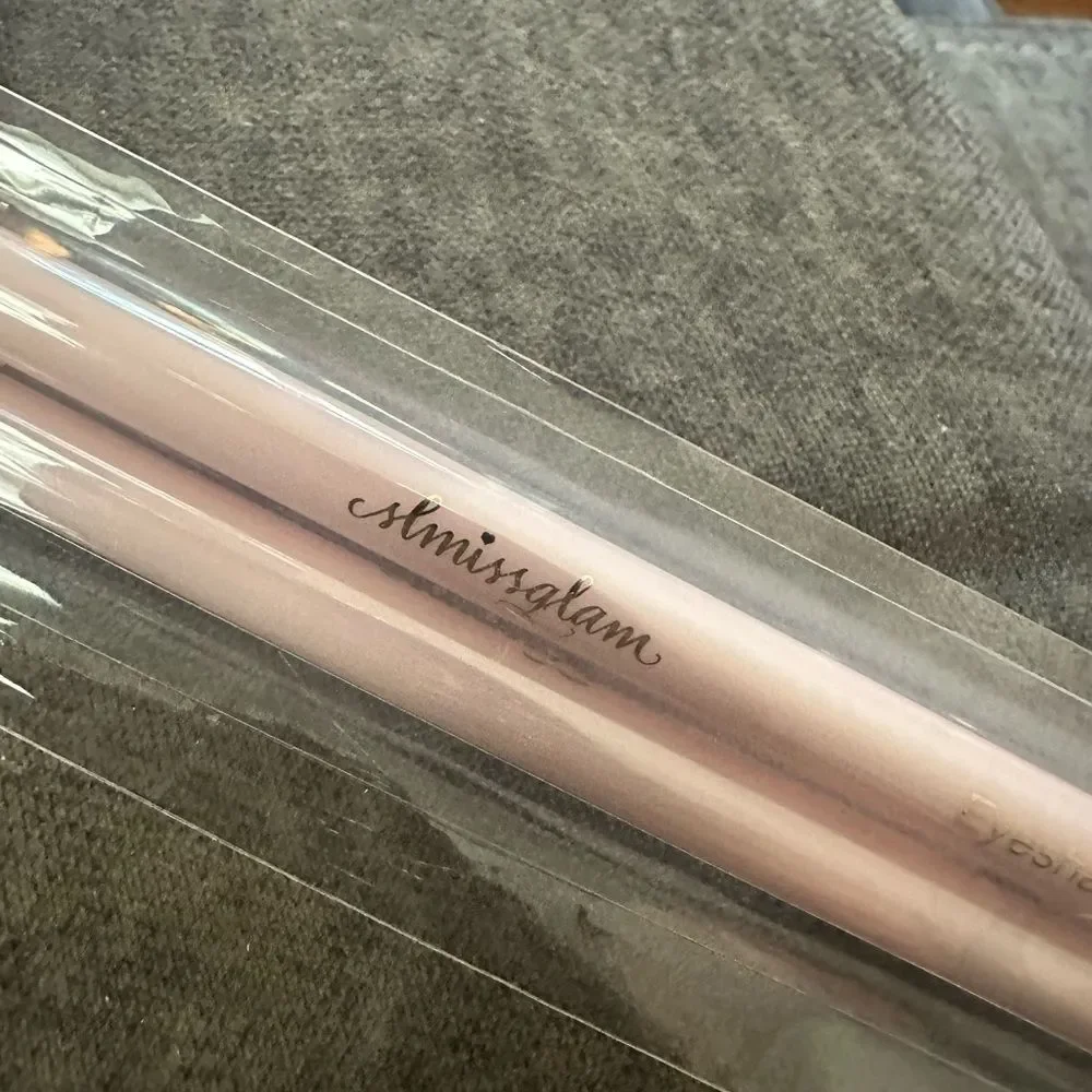 Slmissglam eyeshadow tapered pink Brush Duo